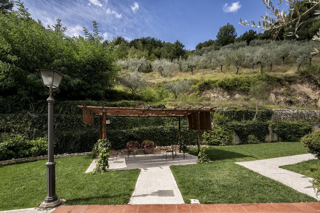 La Macchia Hotell Spoleto Eksteriør bilde
